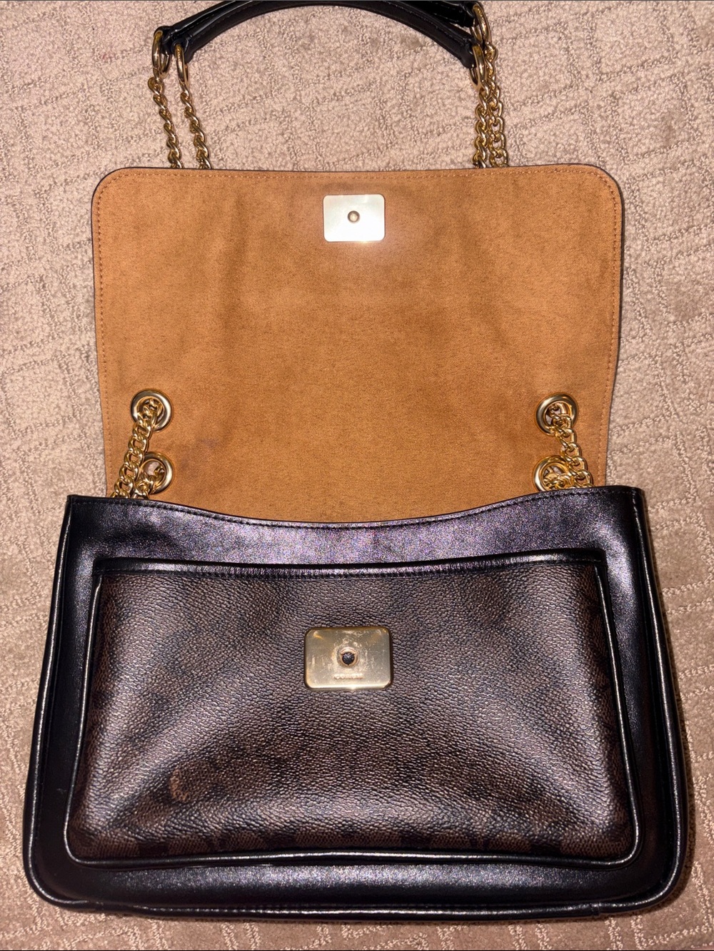 COACH Elodie in Signature canvas/black leather. - Picture 6 of 13